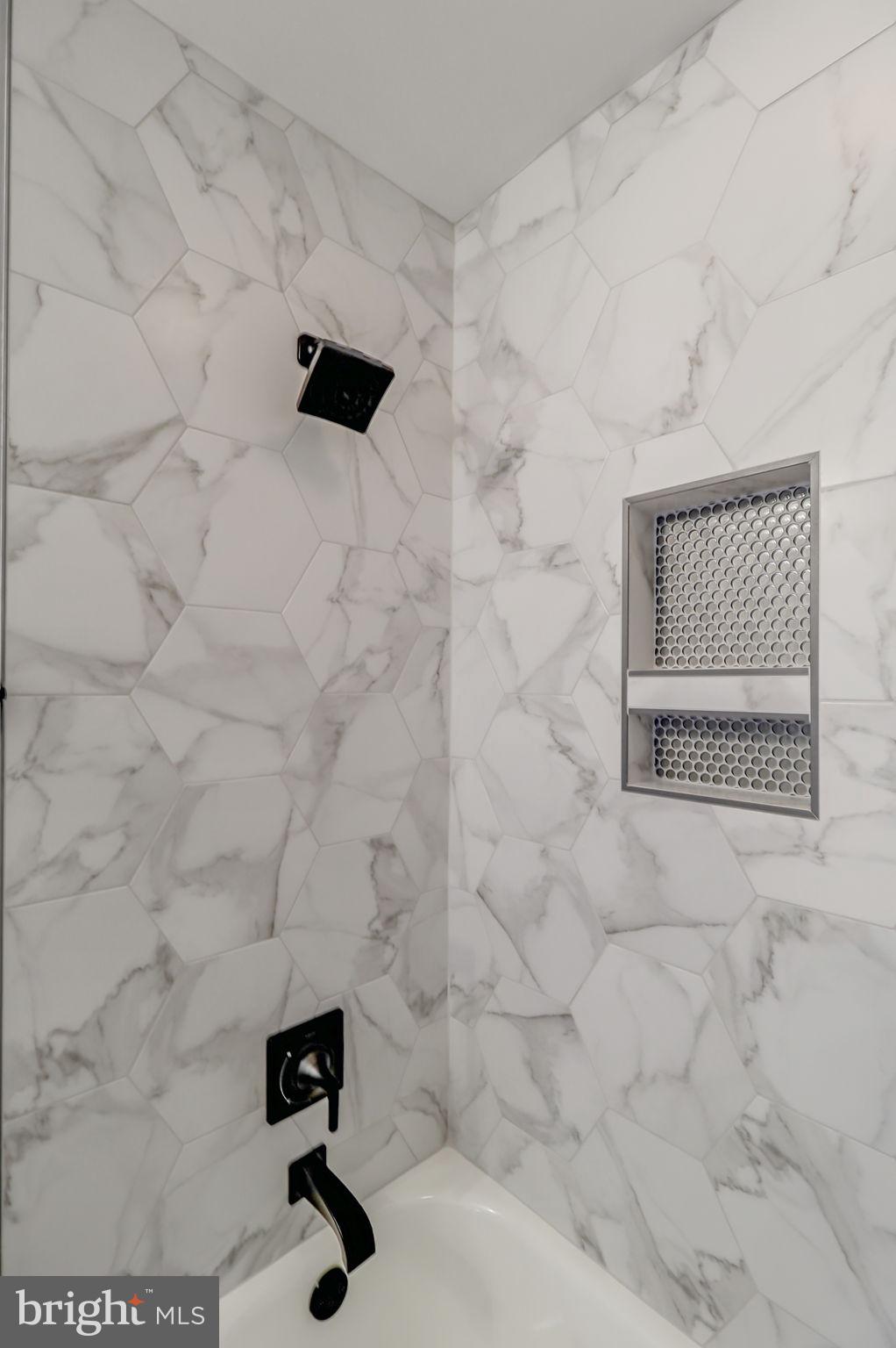 HERITAGE GLEN - Residential Lease