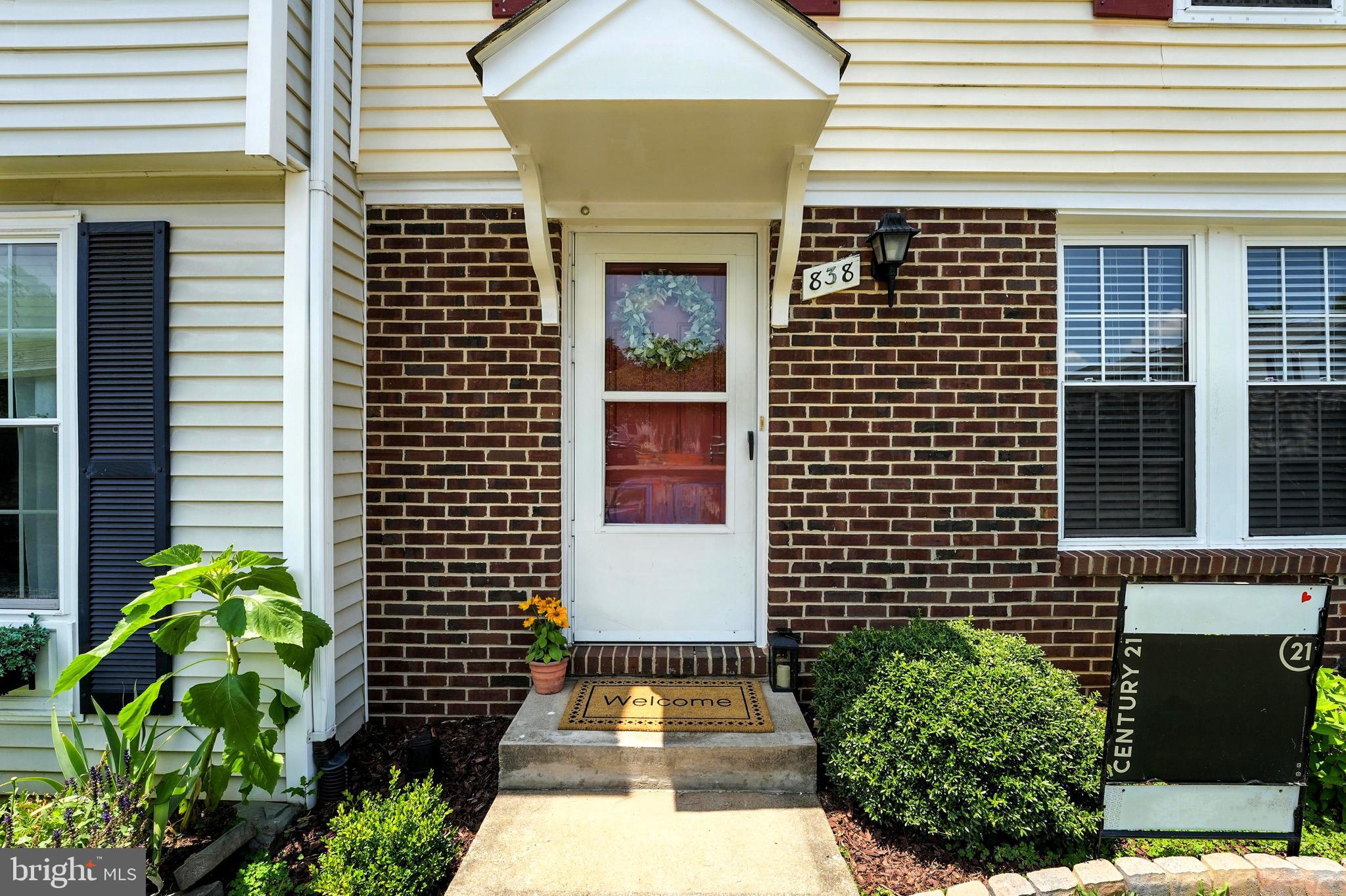 TOWNS OF OAK SPRINGS - Residential