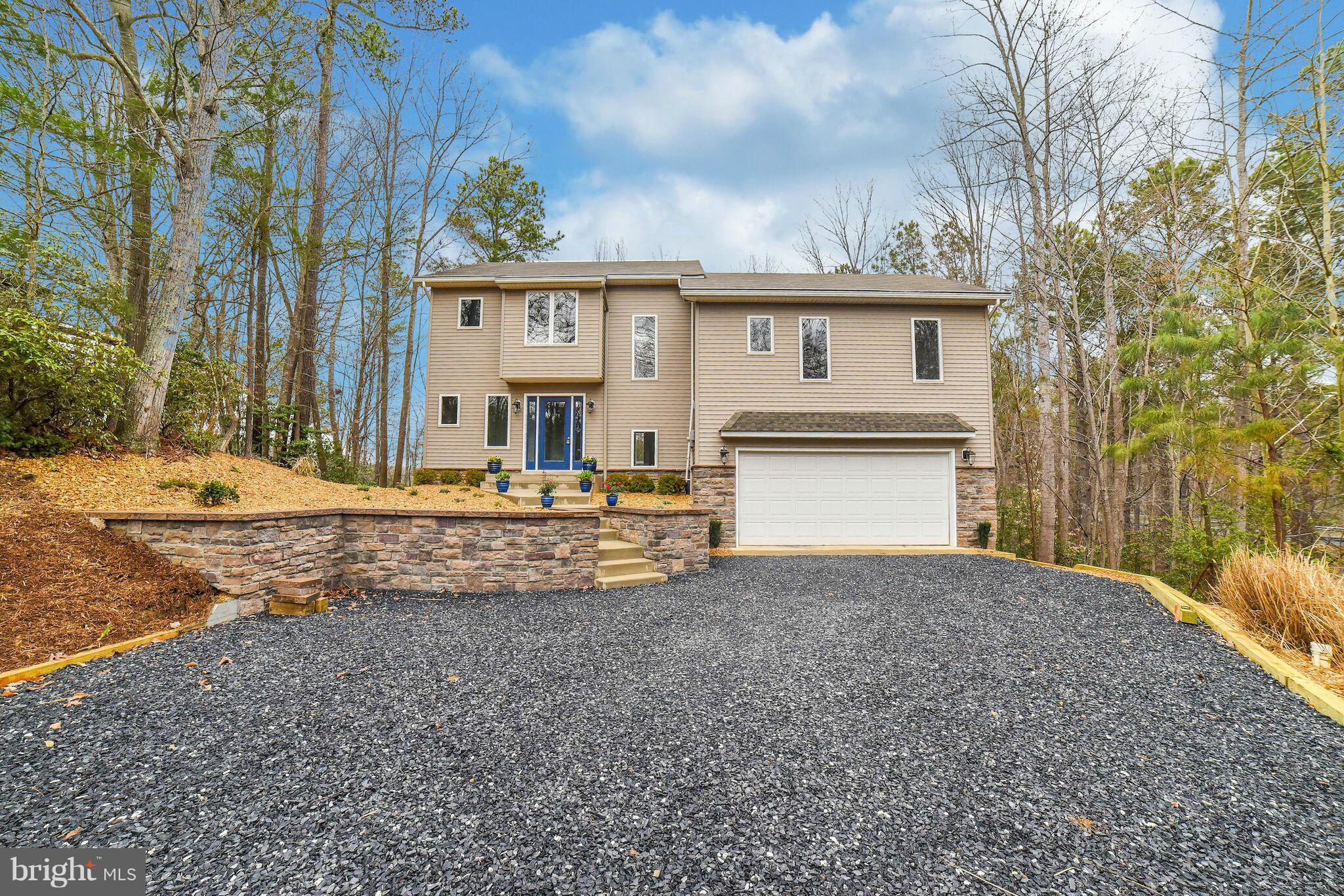 DRUM POINT - Residential