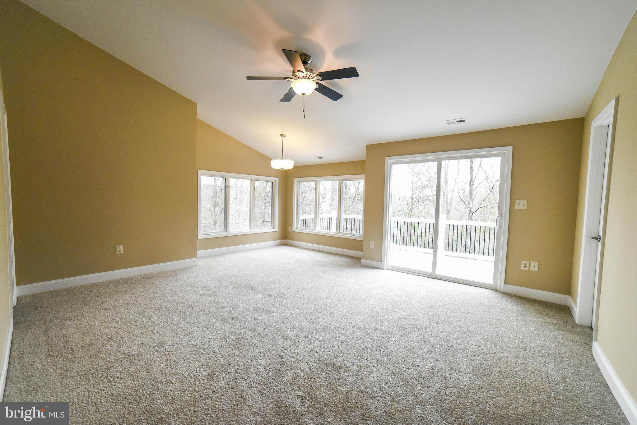 DRUM POINT - Residential