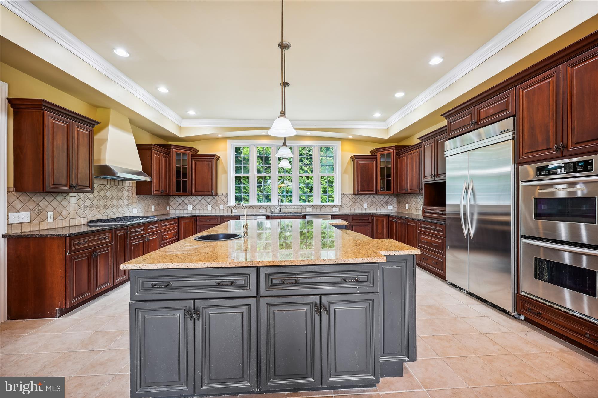 GLEN HILLS - Residential