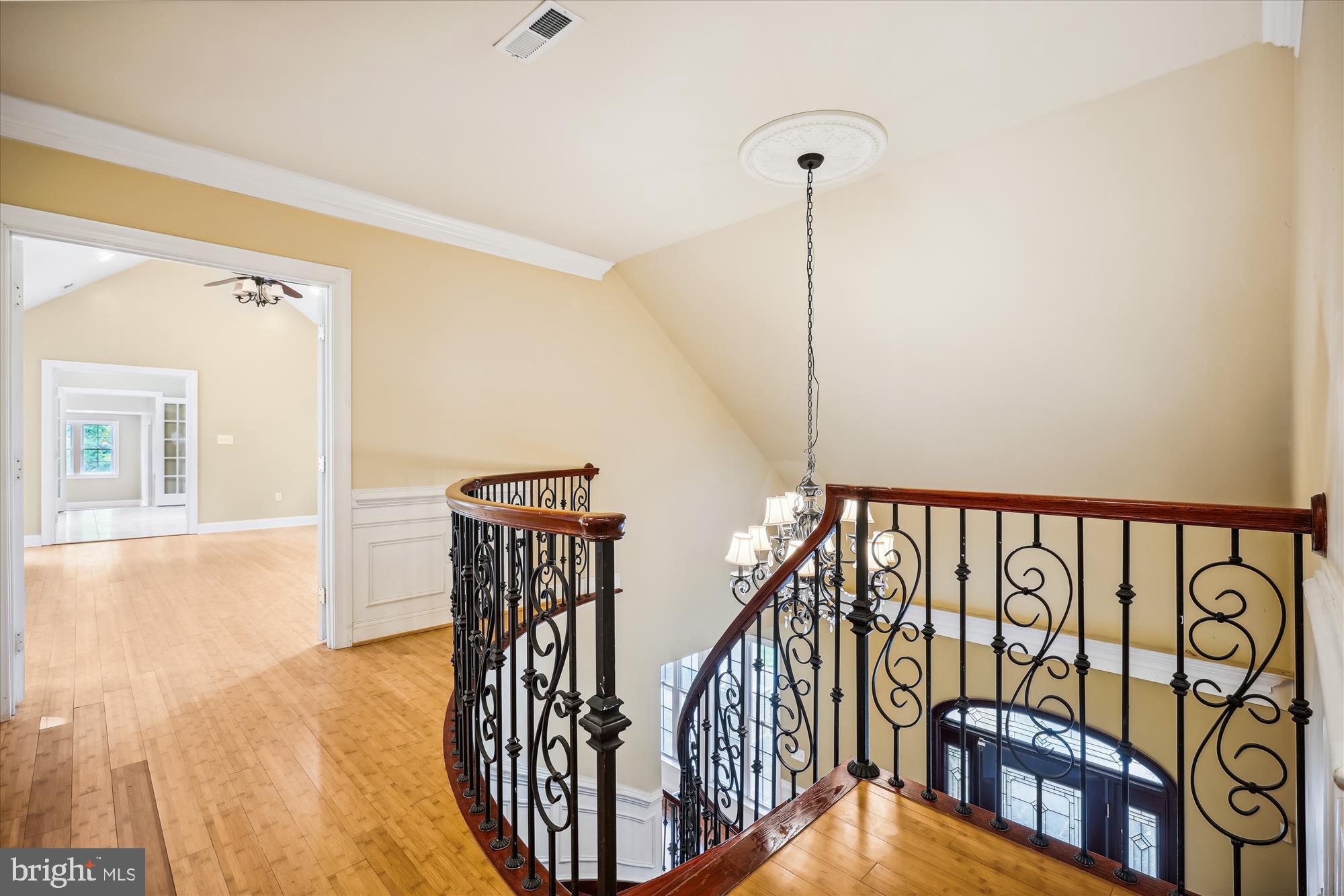 GLEN HILLS - Residential