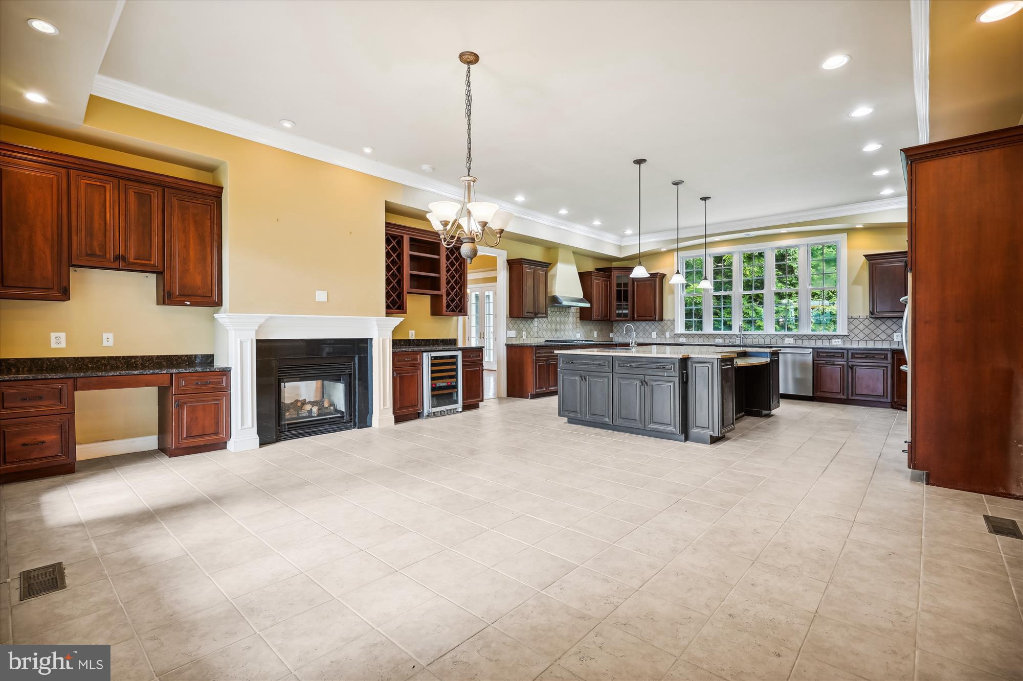 GLEN HILLS - Residential