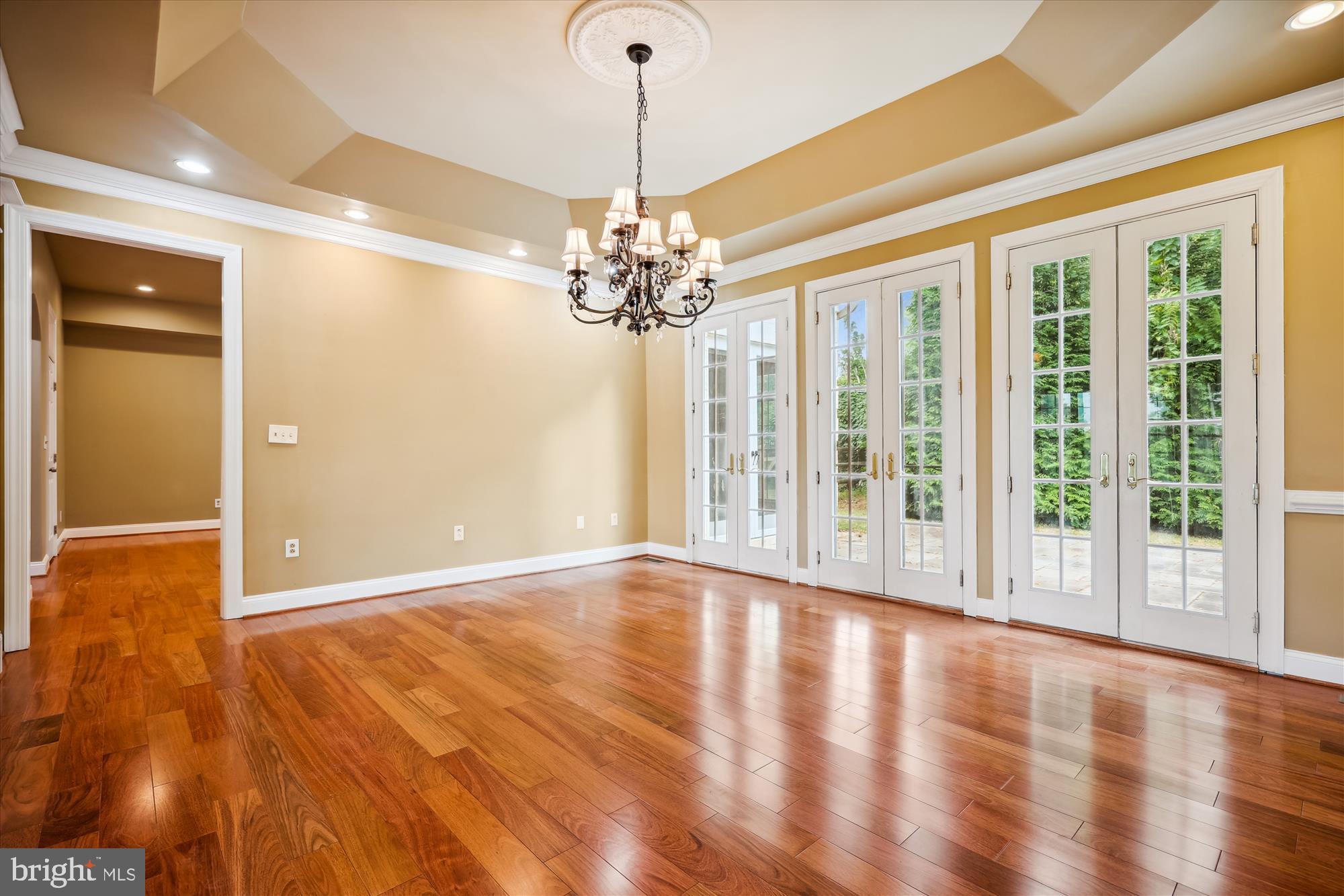 GLEN HILLS - Residential