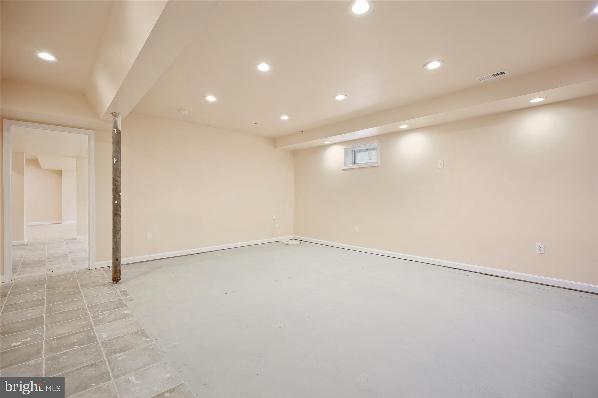 GLEN HILLS - Residential