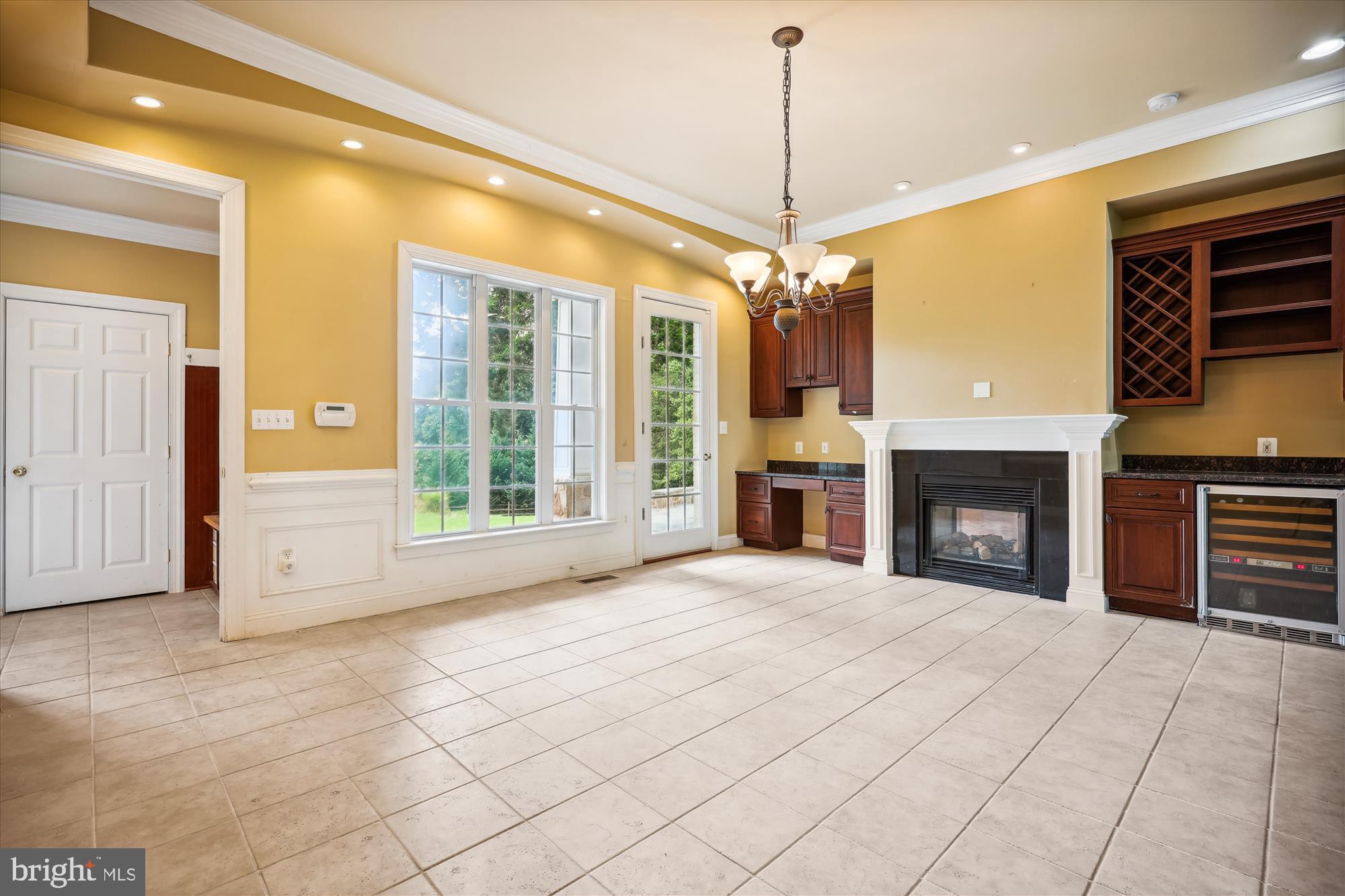 GLEN HILLS - Residential