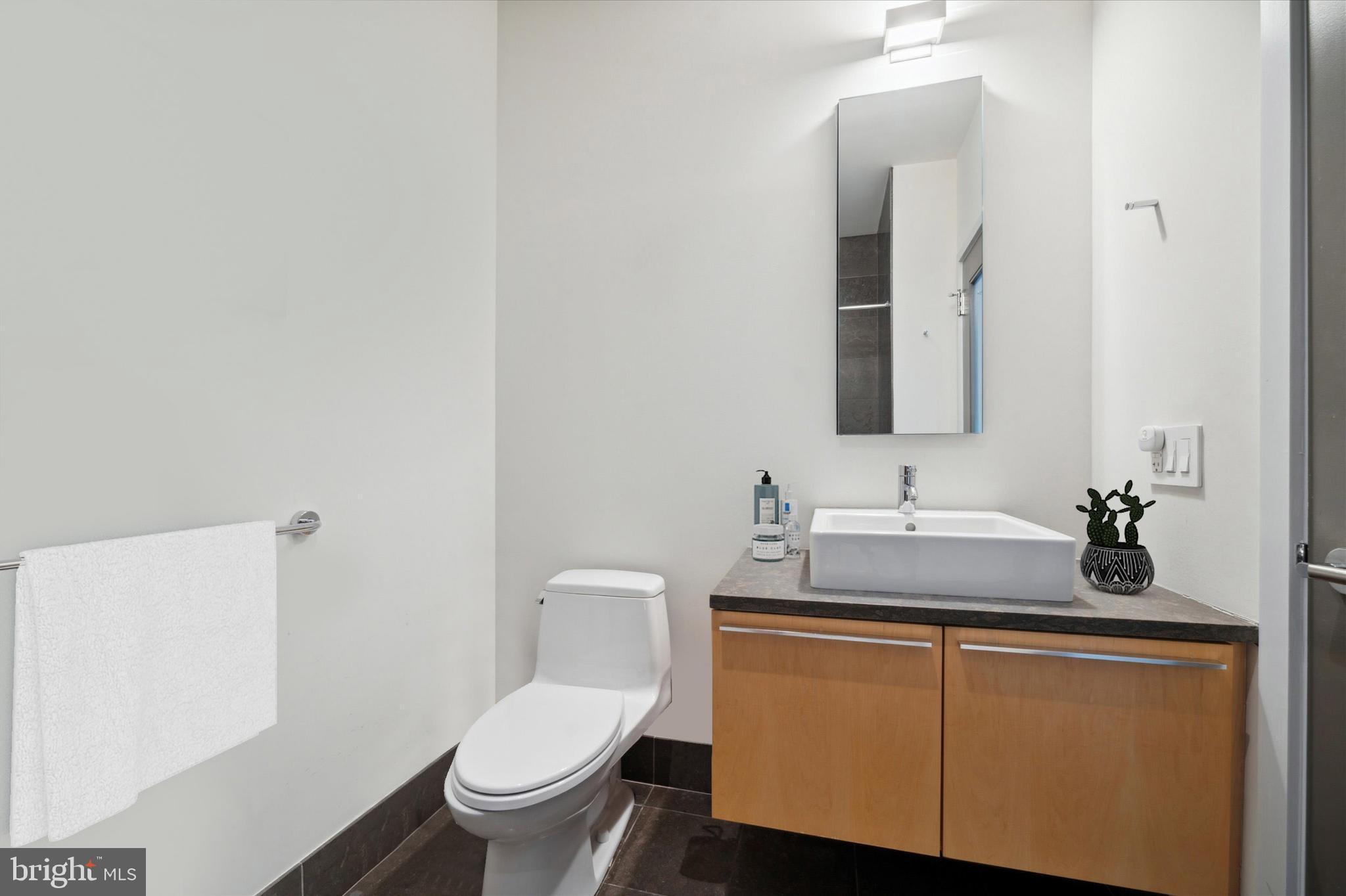 SOCIETY HILL - Residential