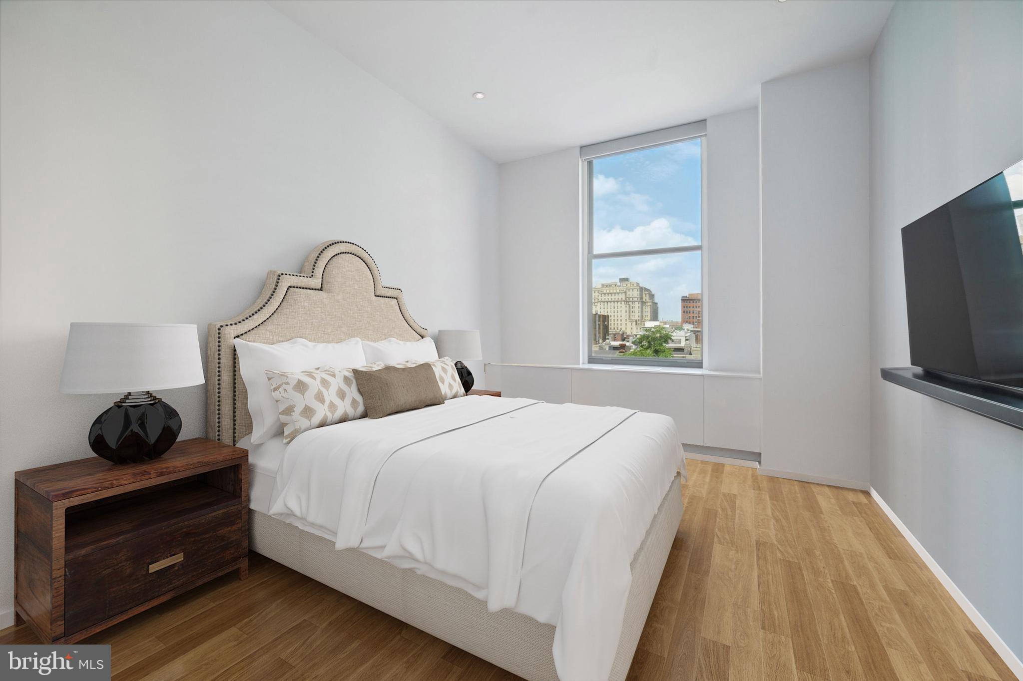 SOCIETY HILL - Residential