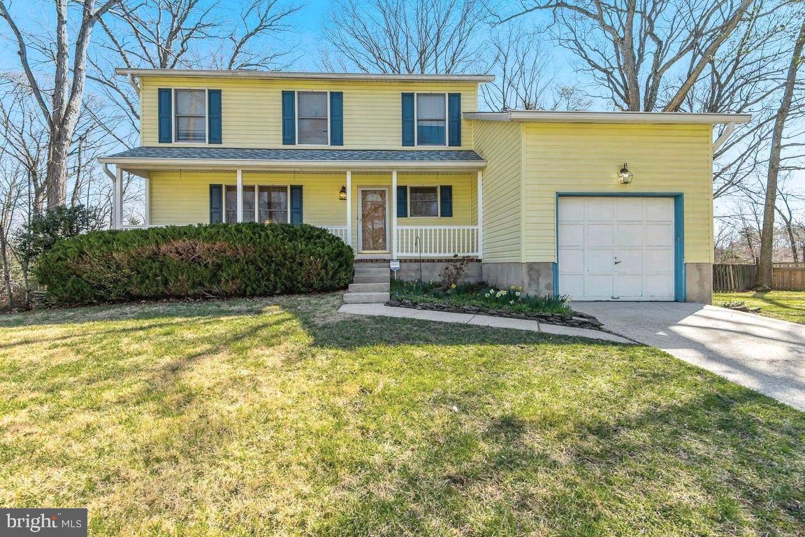 OAK HOLLOW - Residential Lease