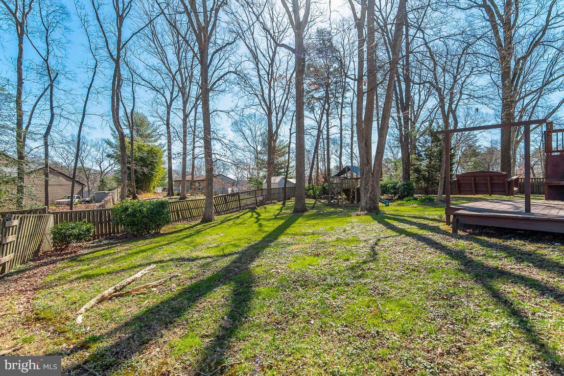 OAK HOLLOW - Residential Lease