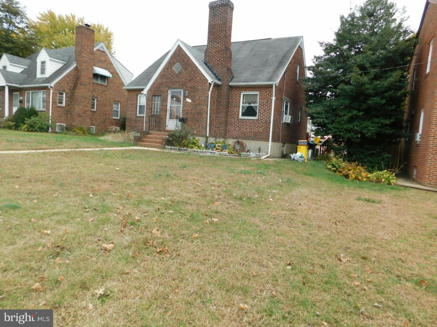 CURTIS HEIGHTS - Residential