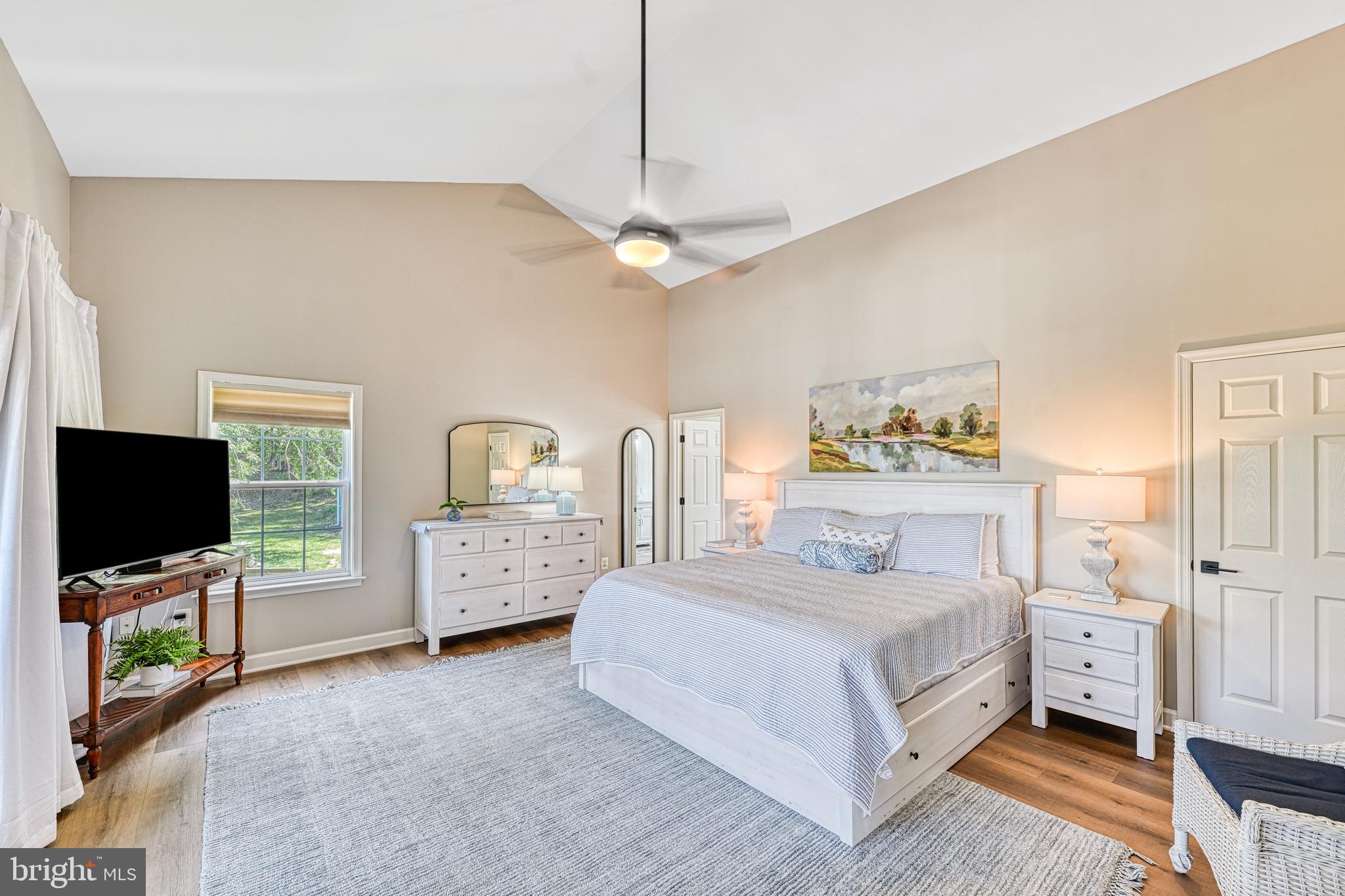 MYSTIC POINTE - Residential