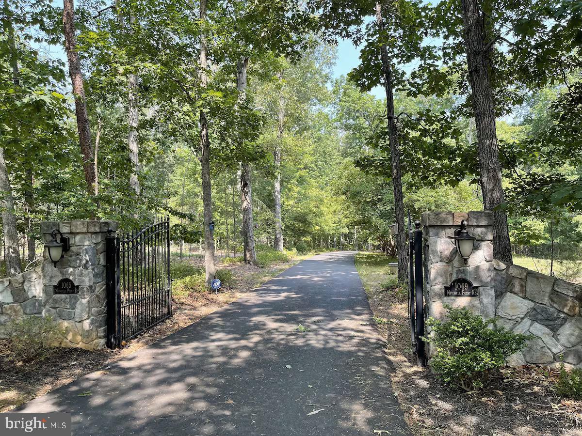 MYSTIC POINTE - Residential