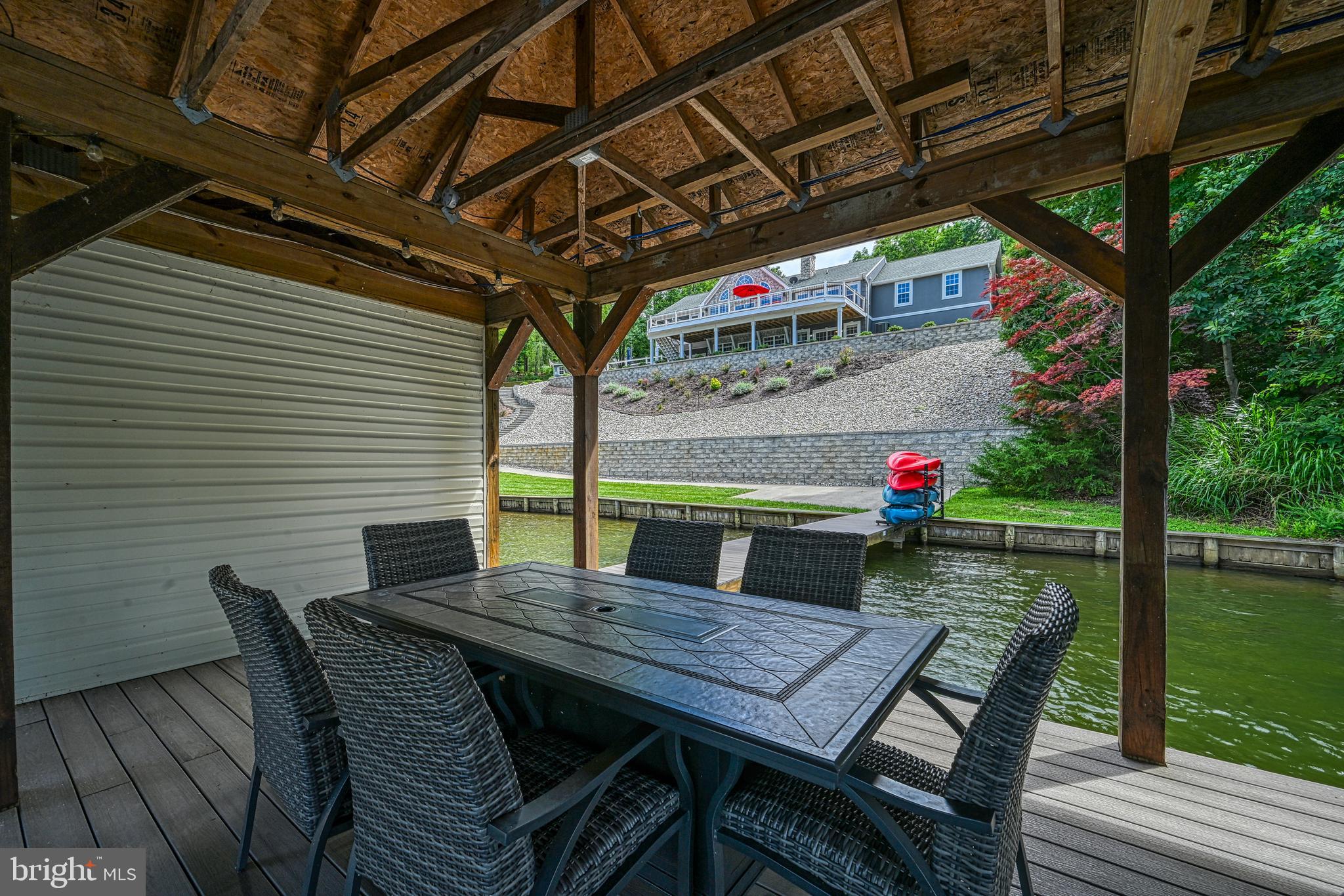 MYSTIC POINTE - Residential