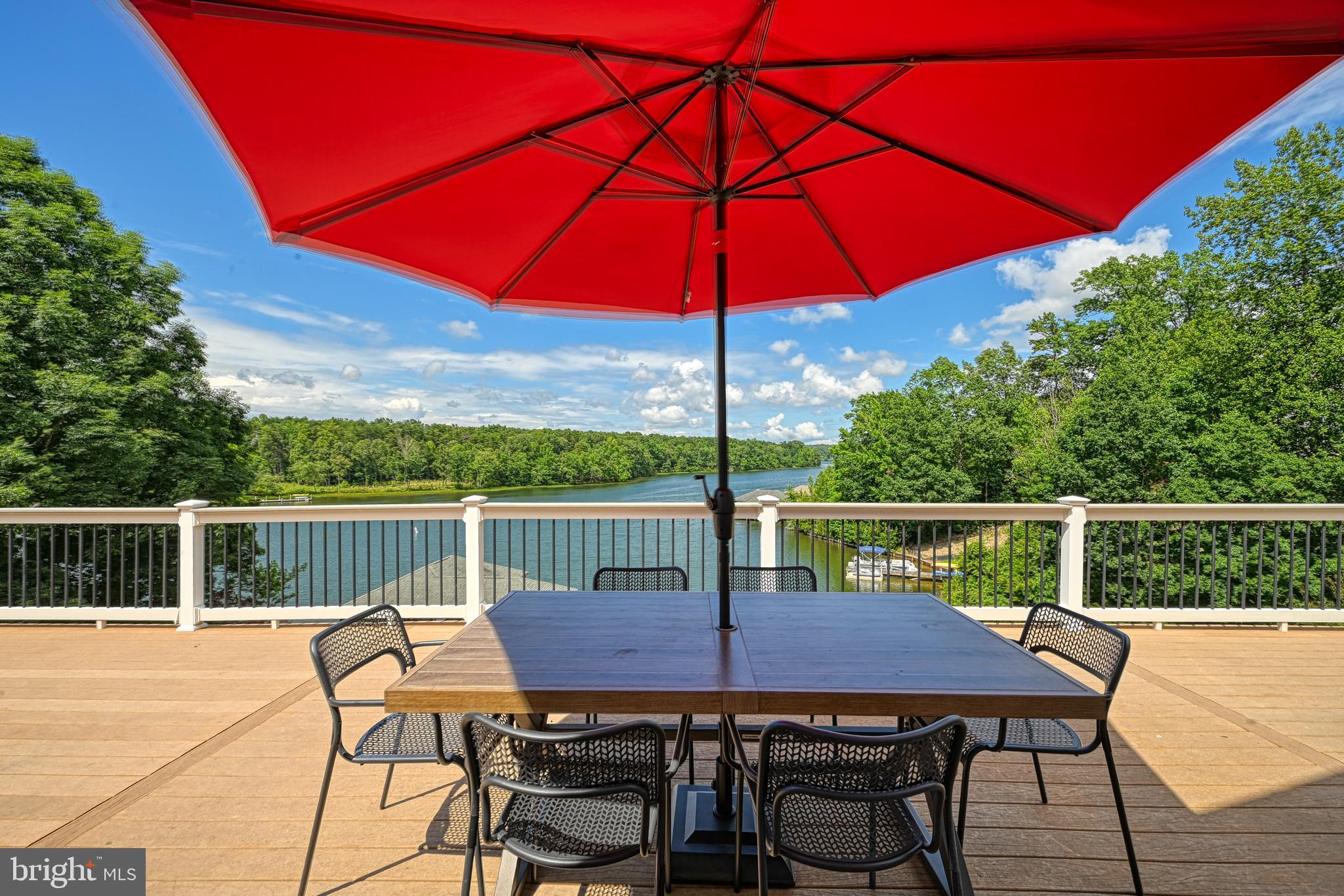 MYSTIC POINTE - Residential