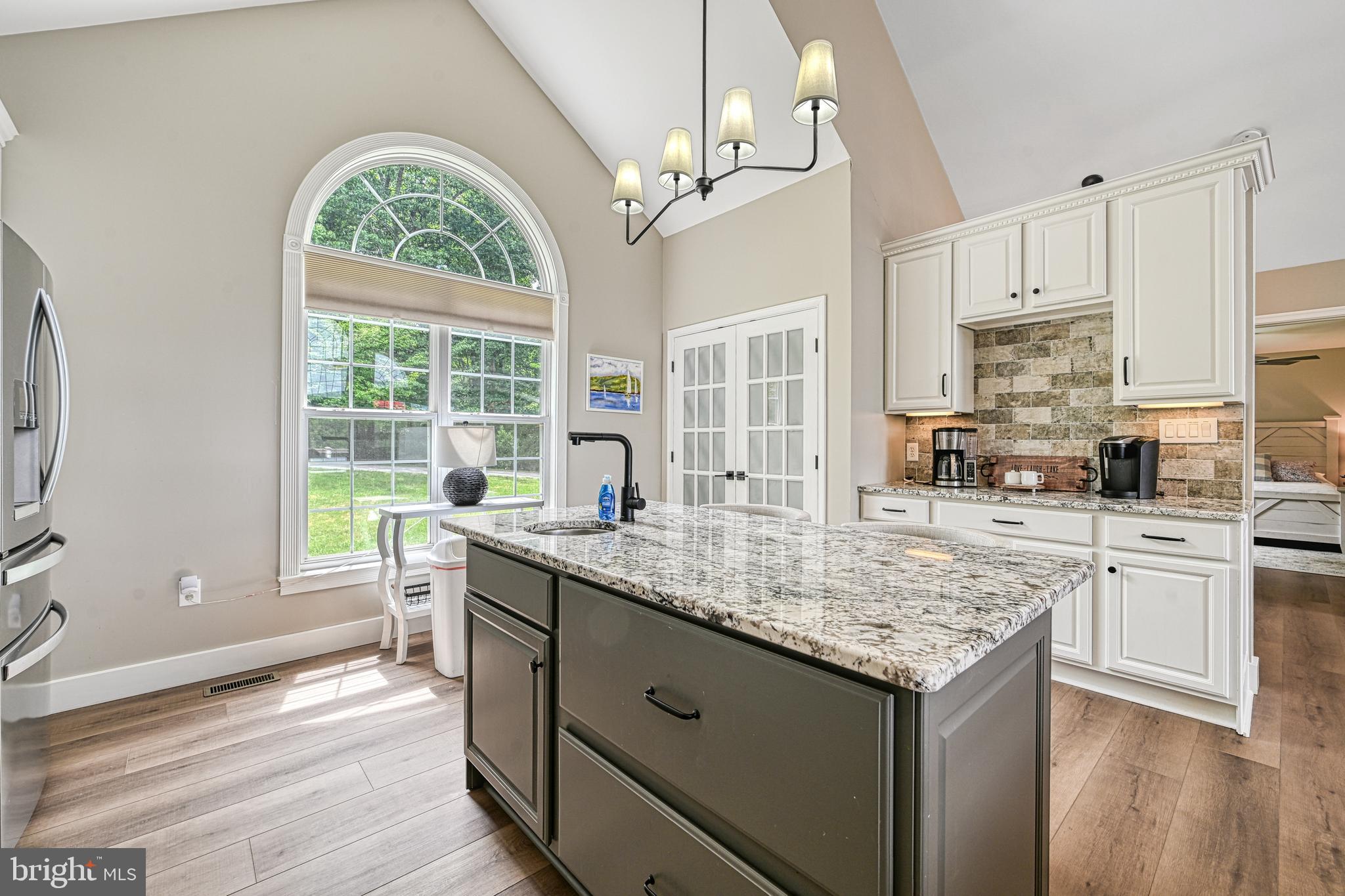 MYSTIC POINTE - Residential