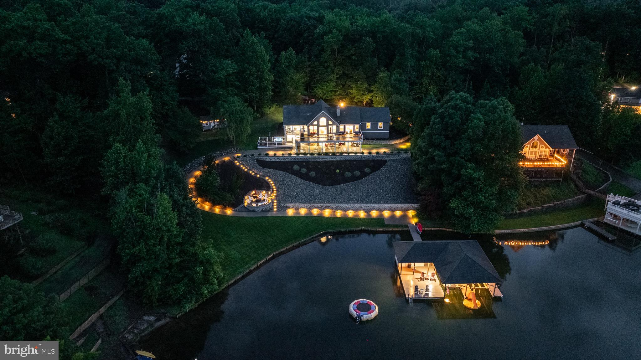 MYSTIC POINTE - Residential