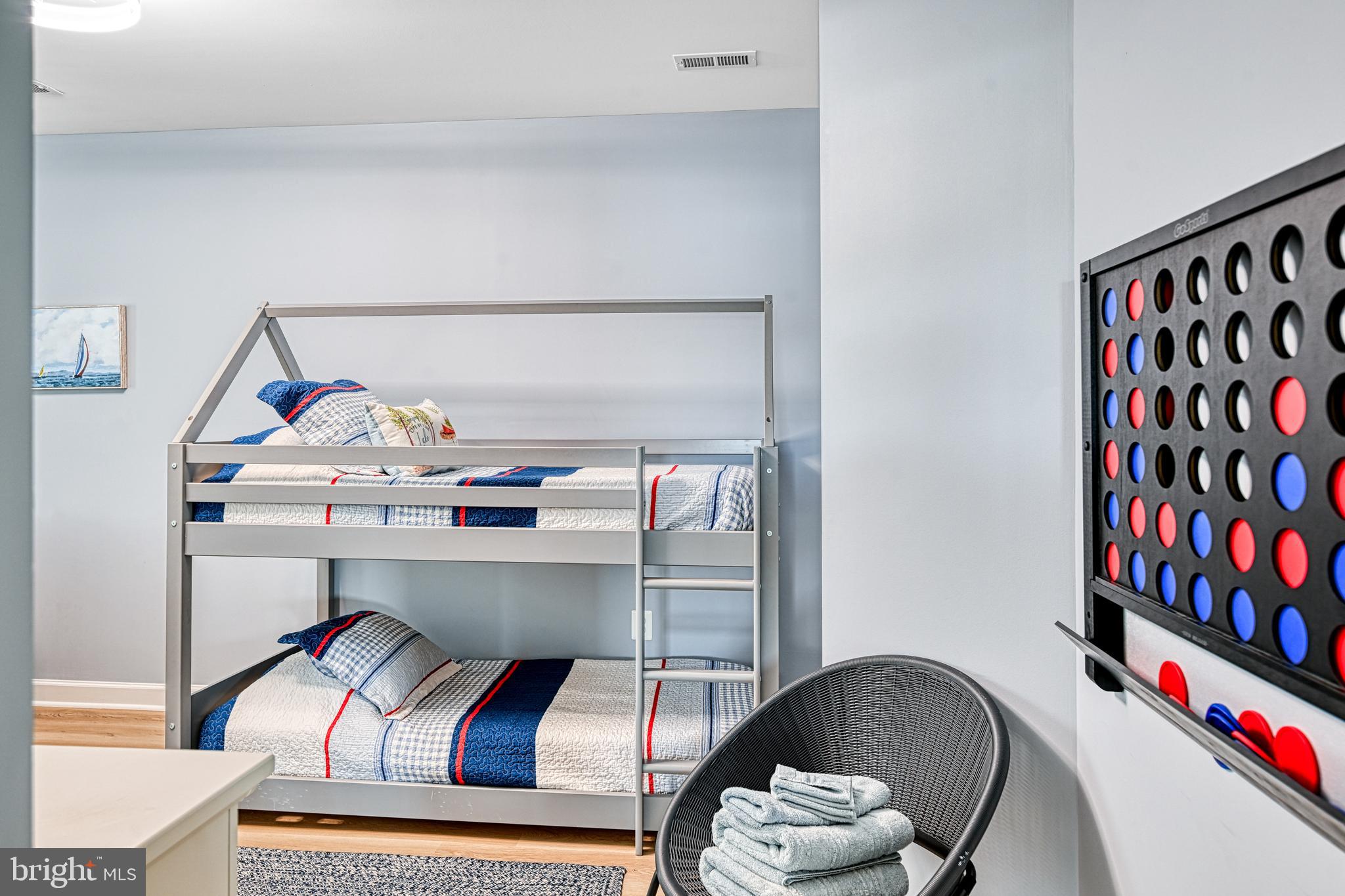 MYSTIC POINTE - Residential