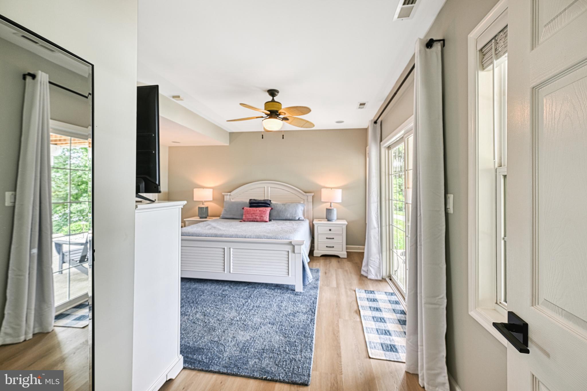 MYSTIC POINTE - Residential