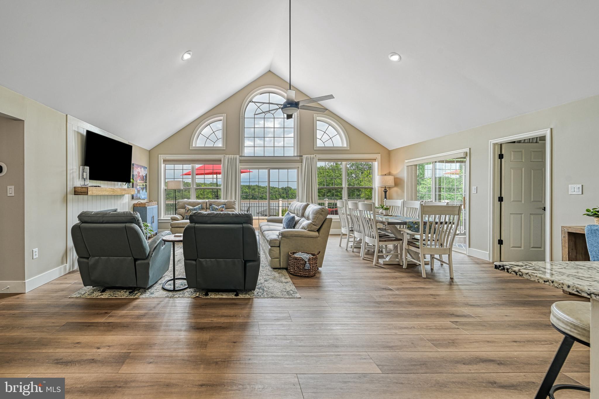 MYSTIC POINTE - Residential