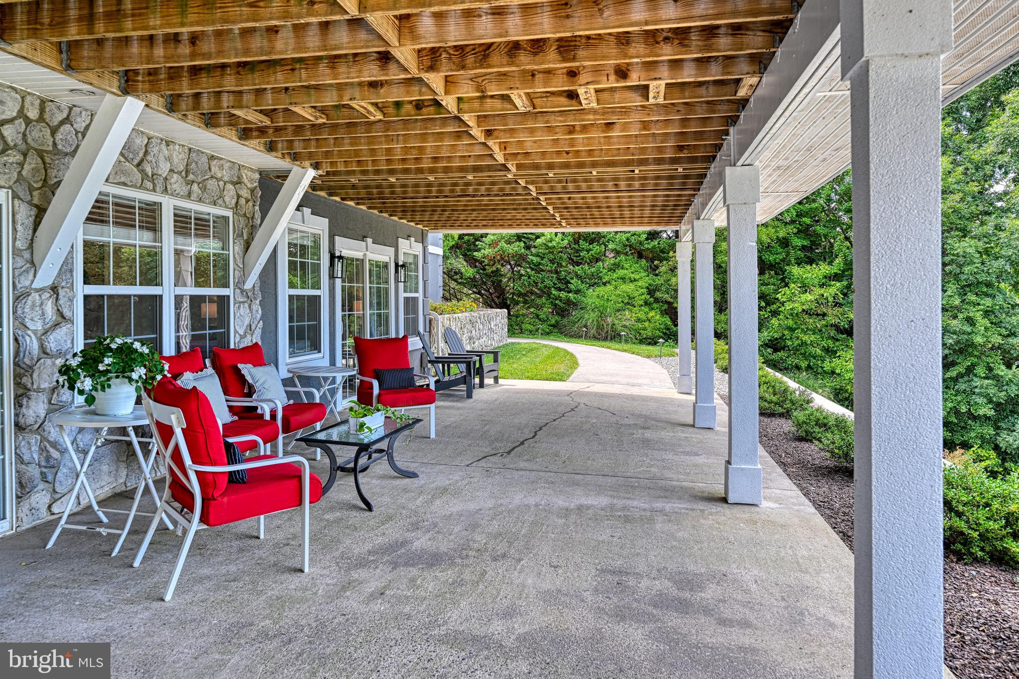 MYSTIC POINTE - Residential