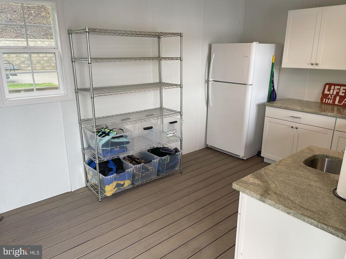 MYSTIC POINTE - Residential