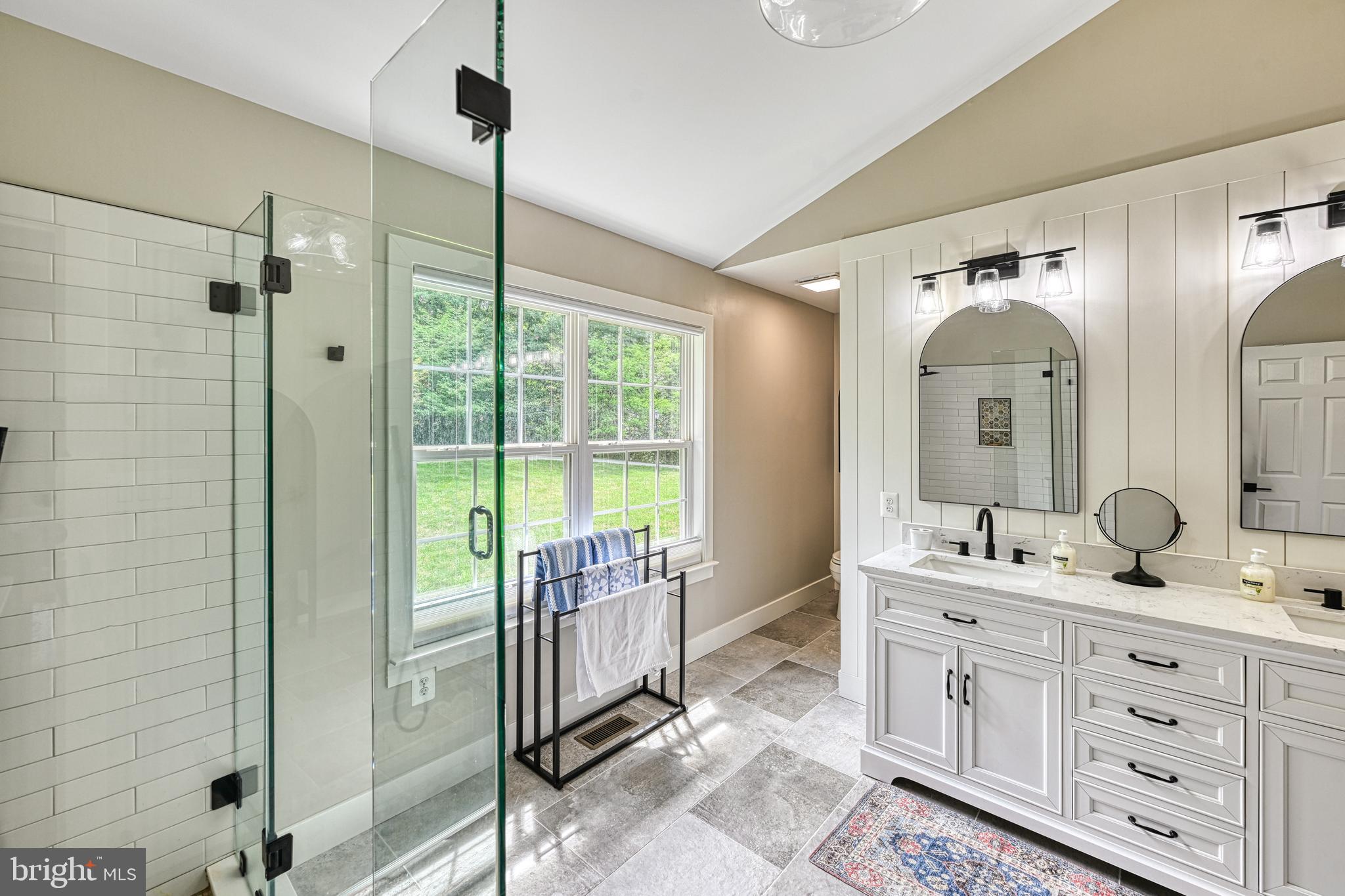 MYSTIC POINTE - Residential