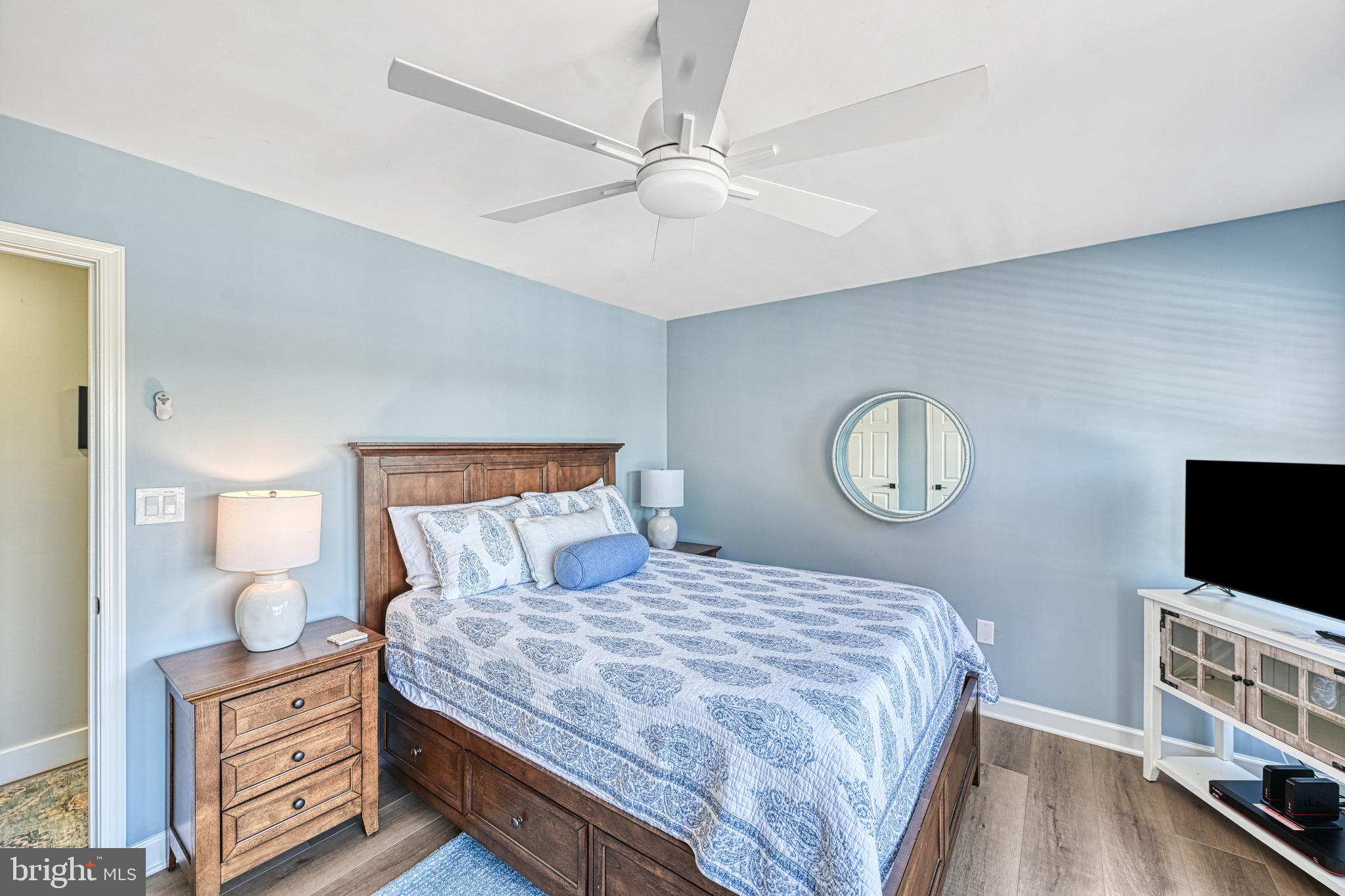 MYSTIC POINTE - Residential