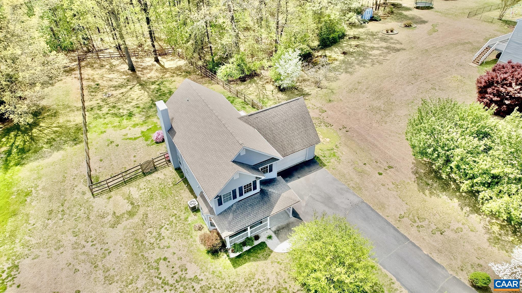 AUTUMN OAKS - Residential