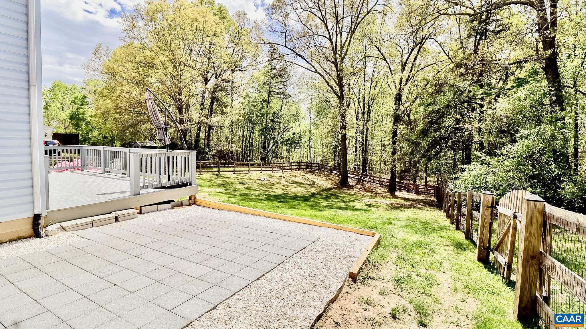 AUTUMN OAKS - Residential