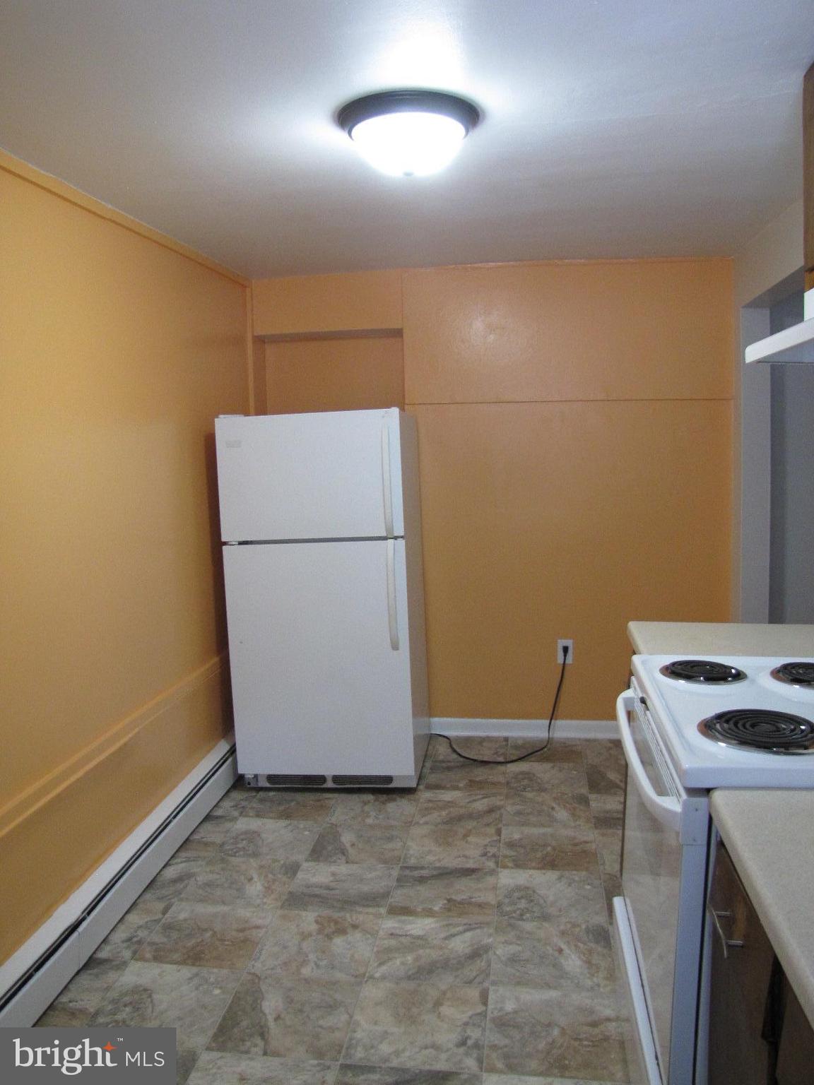 000 - Residential Lease