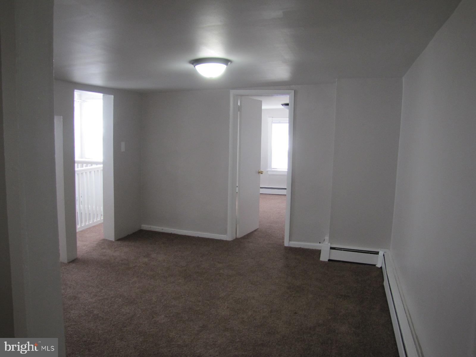 000 - Residential Lease