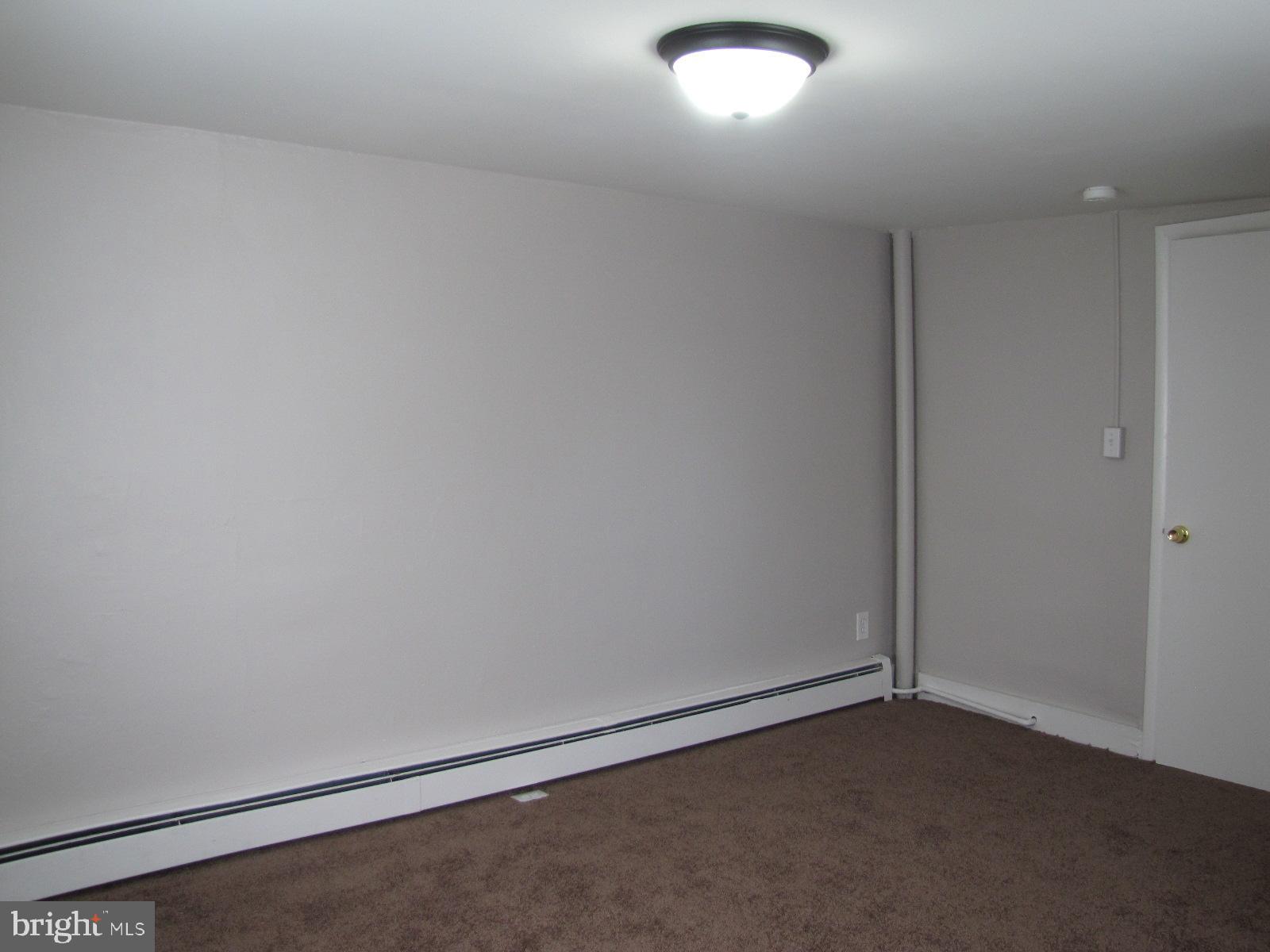 000 - Residential Lease