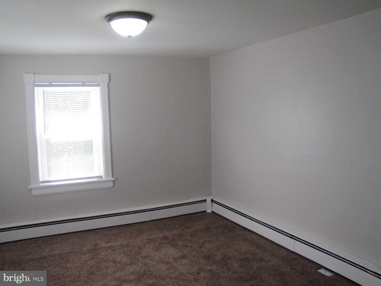 000 - Residential Lease