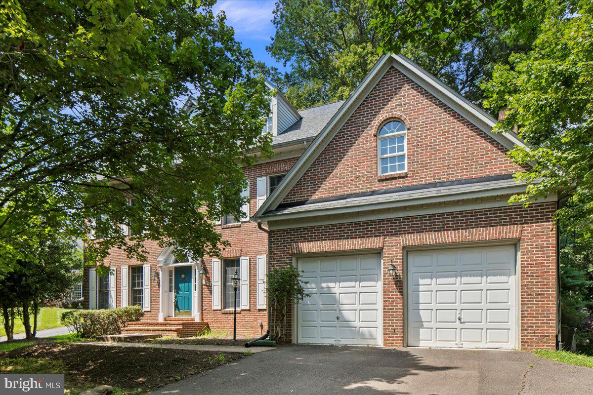 11408 GREEN MOOR LANE