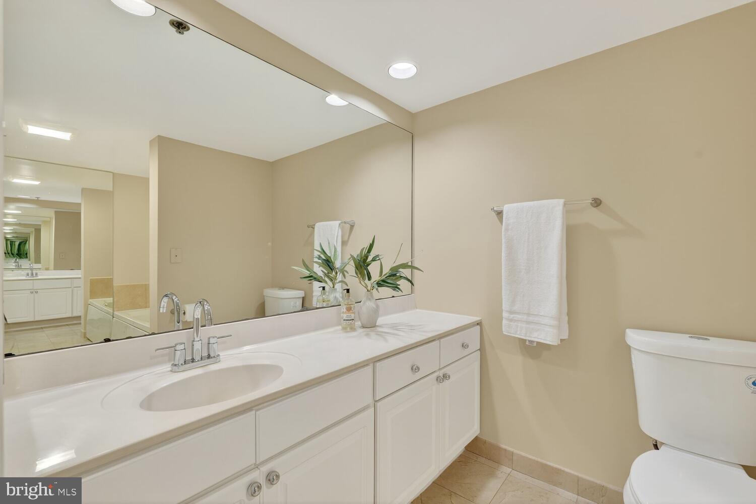 COURTHOUSE - Residential