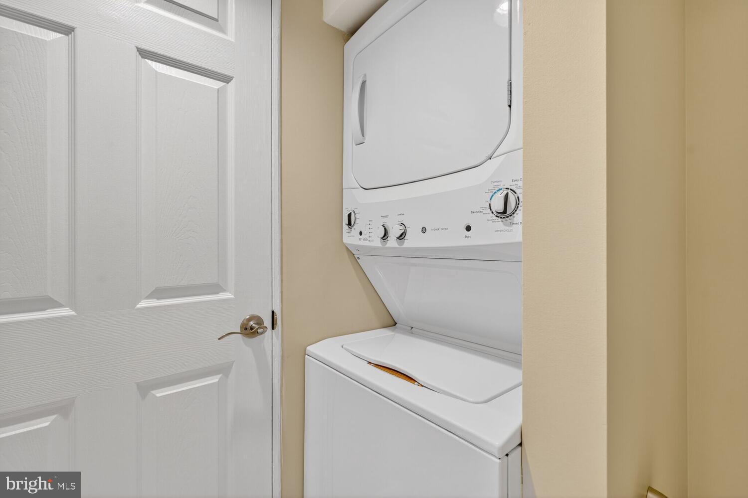 COURTHOUSE - Residential