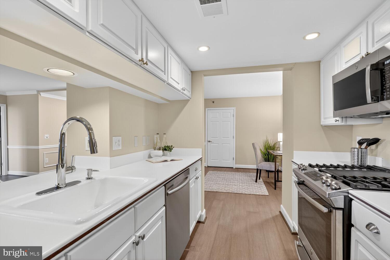 COURTHOUSE - Residential