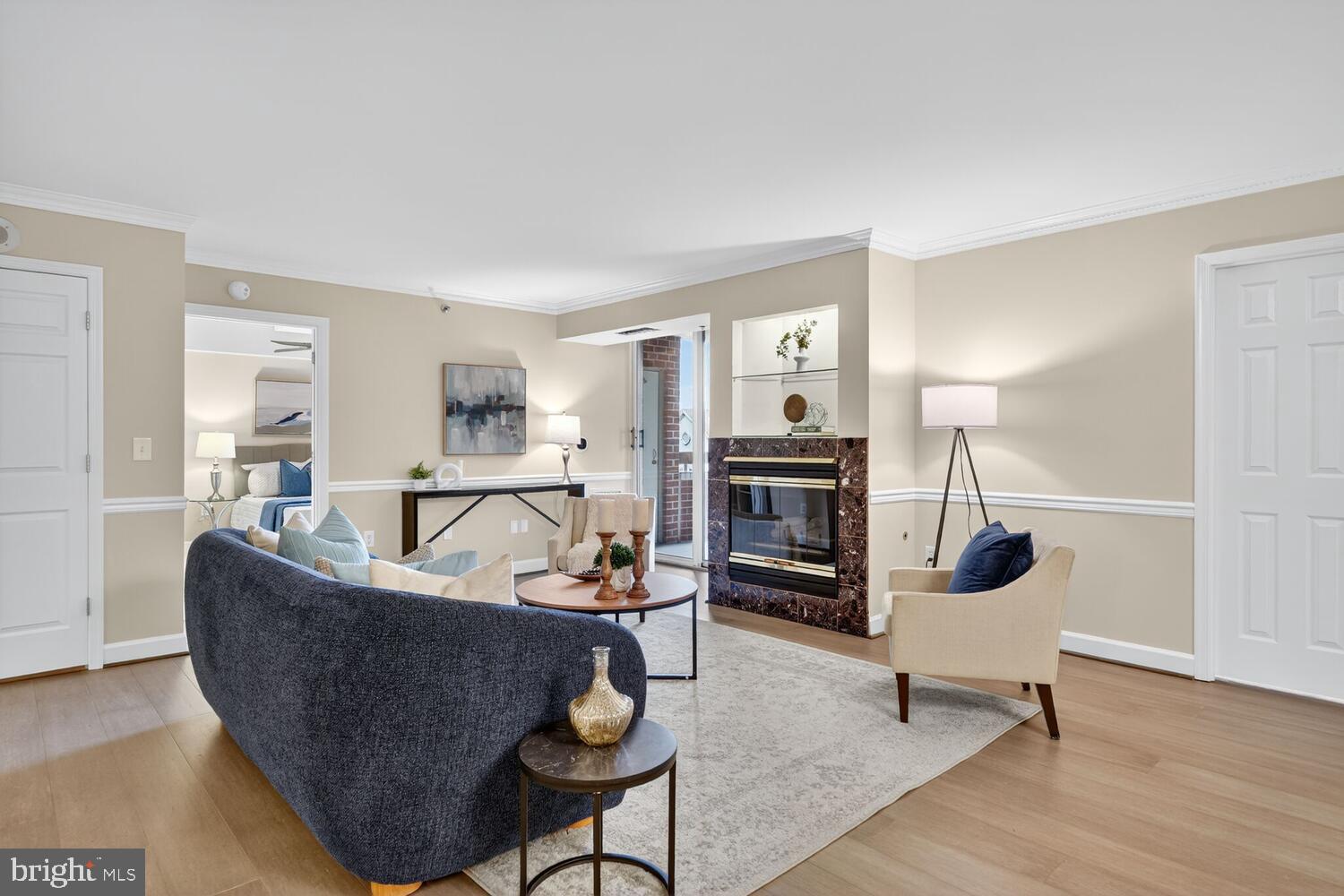 COURTHOUSE - Residential