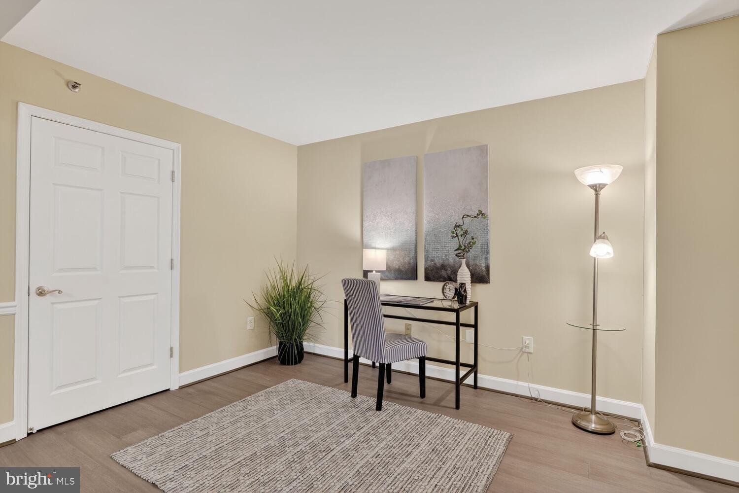 COURTHOUSE - Residential