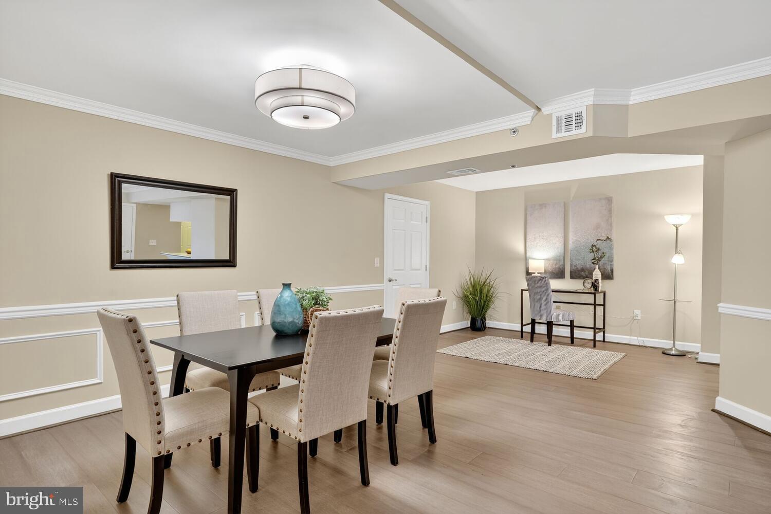 COURTHOUSE - Residential