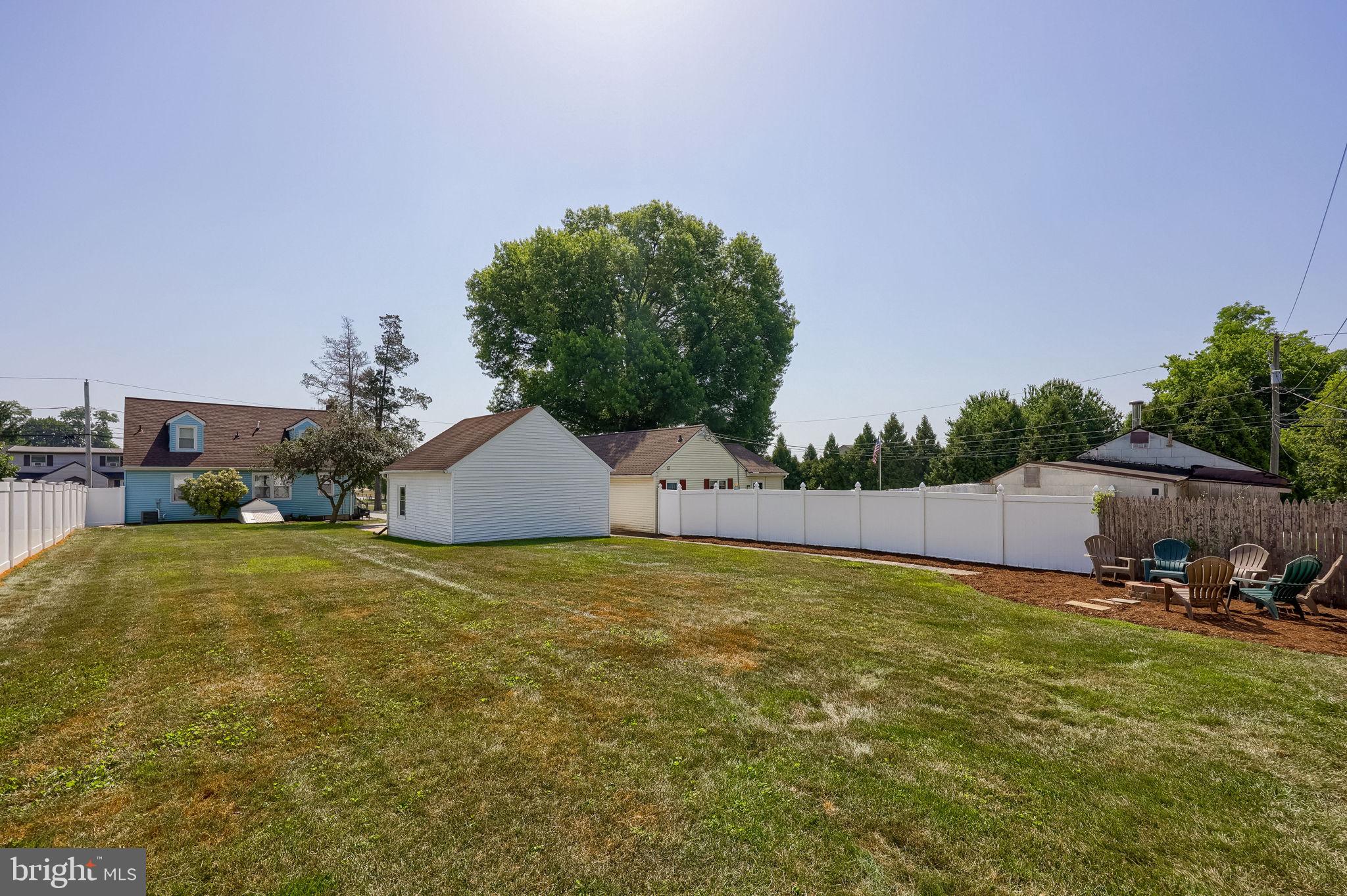 148 CREST AVENUE