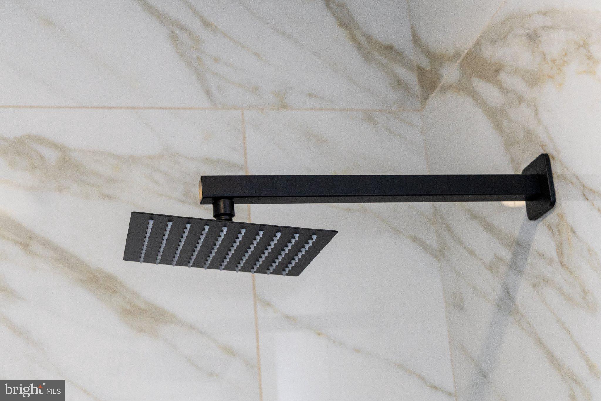 HUNTERS WOODS - Residential