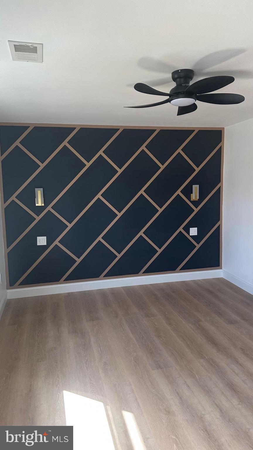 HUNTERS WOODS - Residential