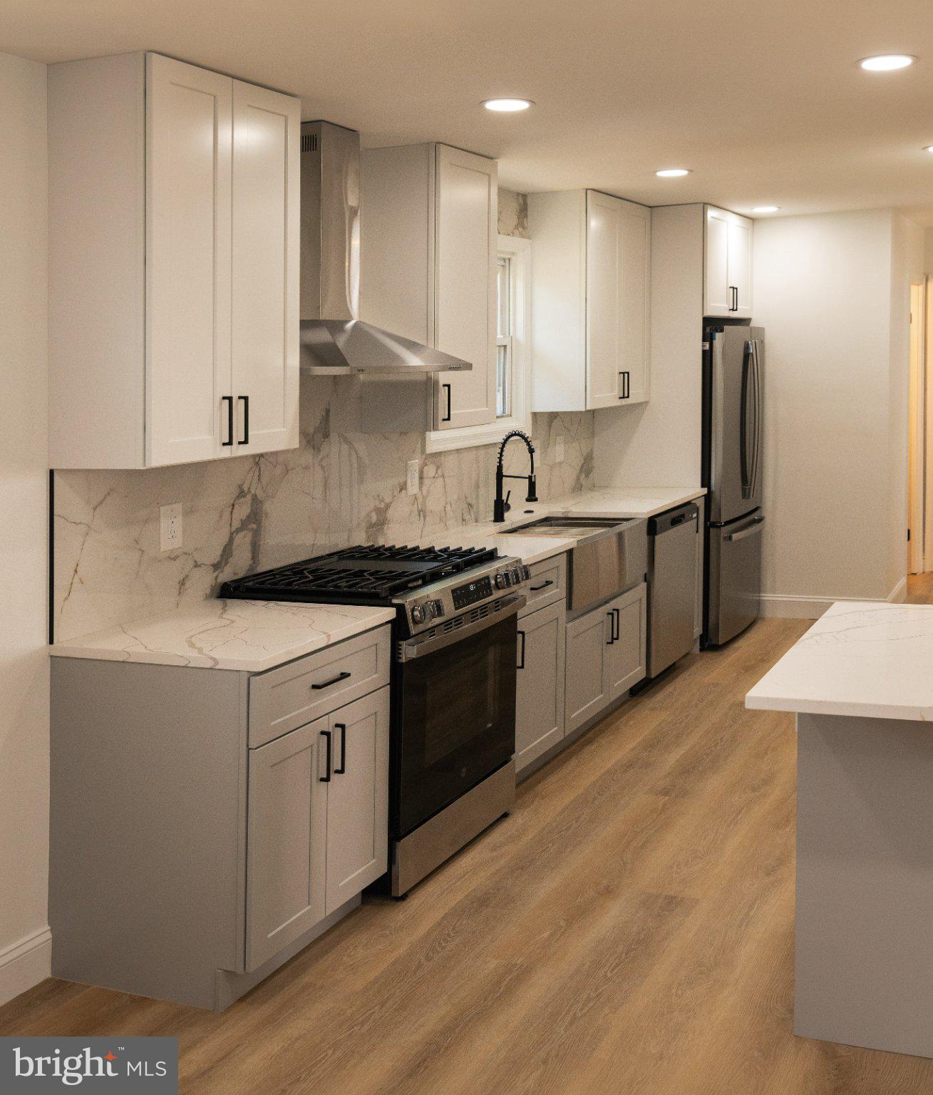 HUNTERS WOODS - Residential