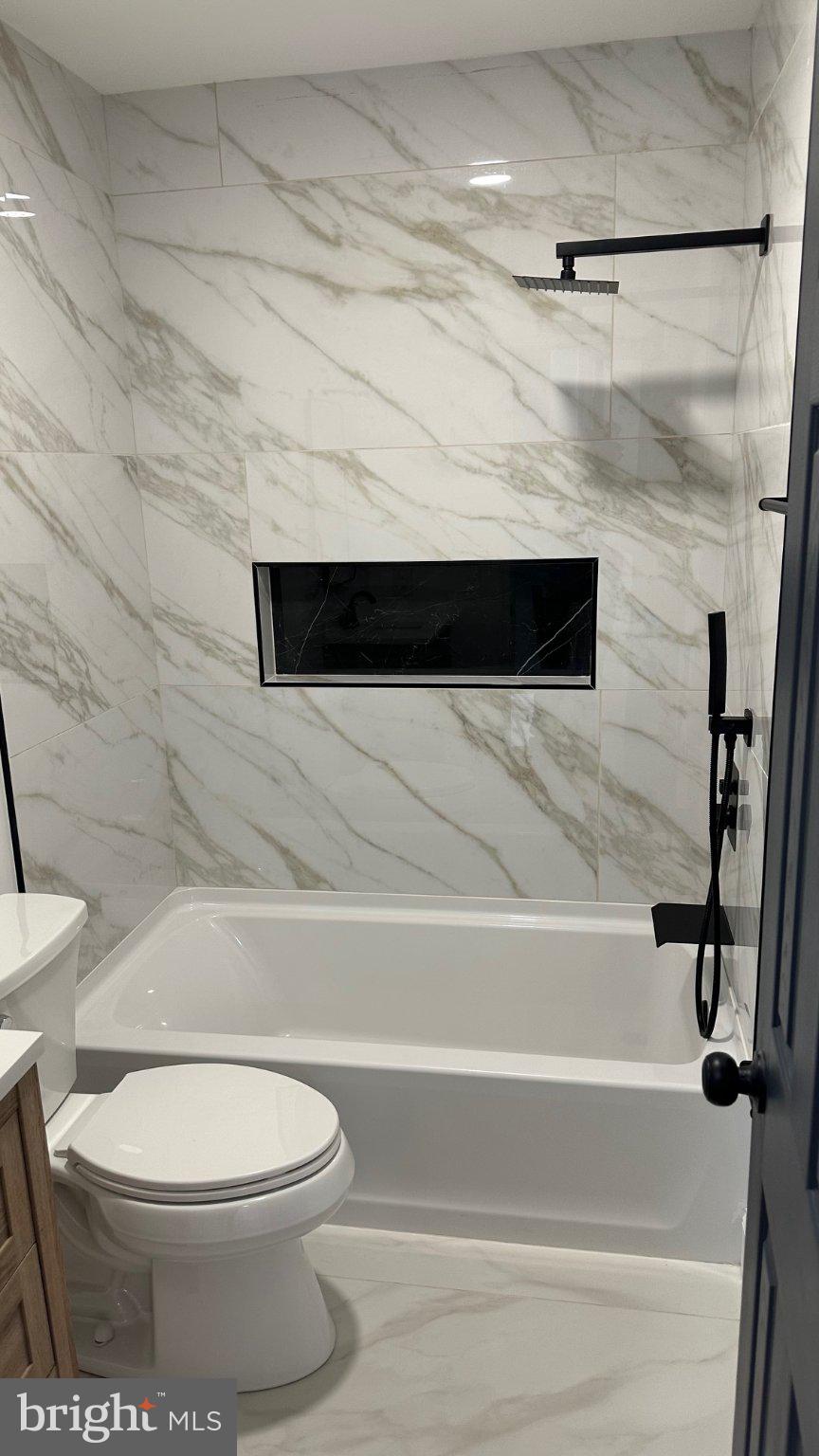 HUNTERS WOODS - Residential