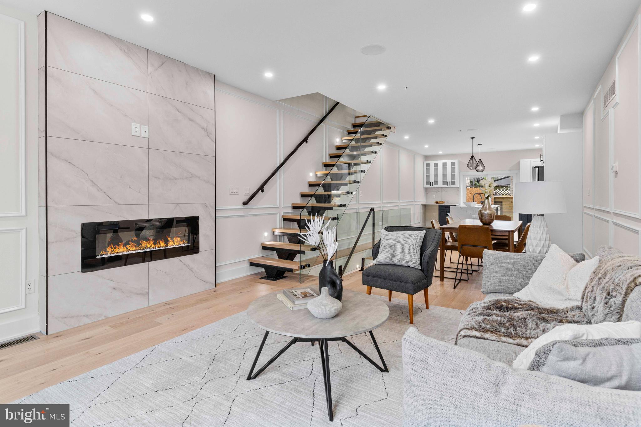 WHITMAN - Residential