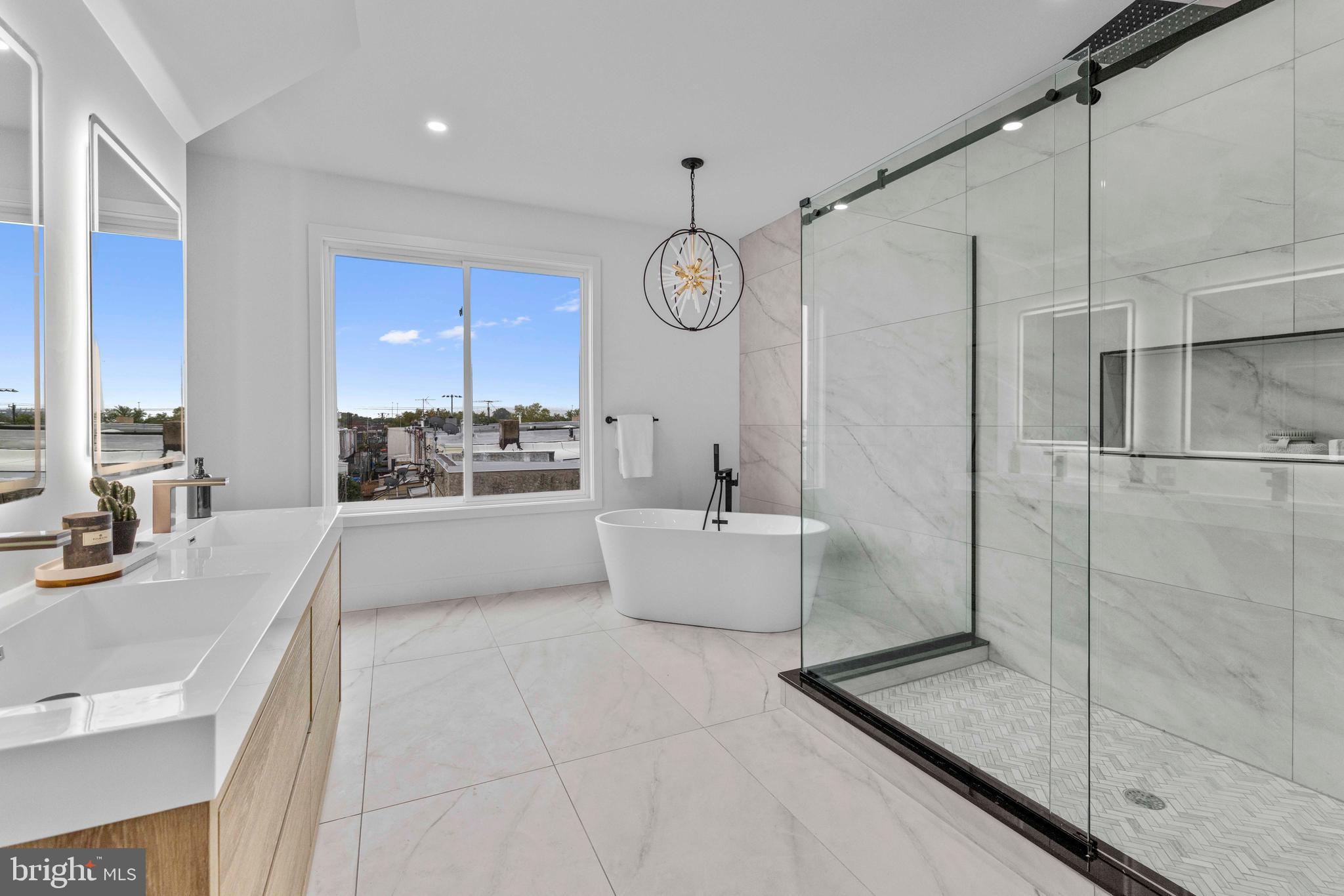 WHITMAN - Residential