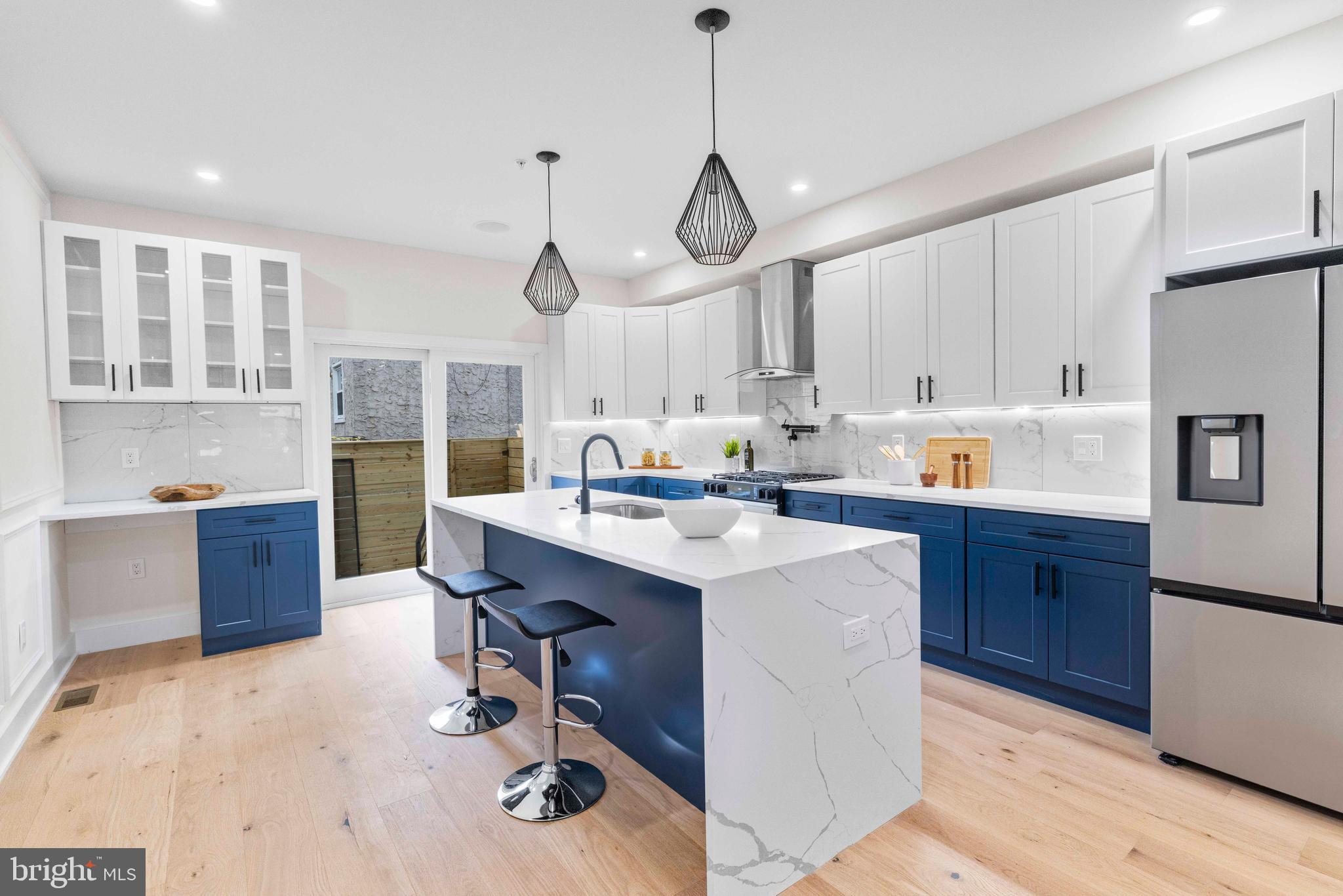 WHITMAN - Residential