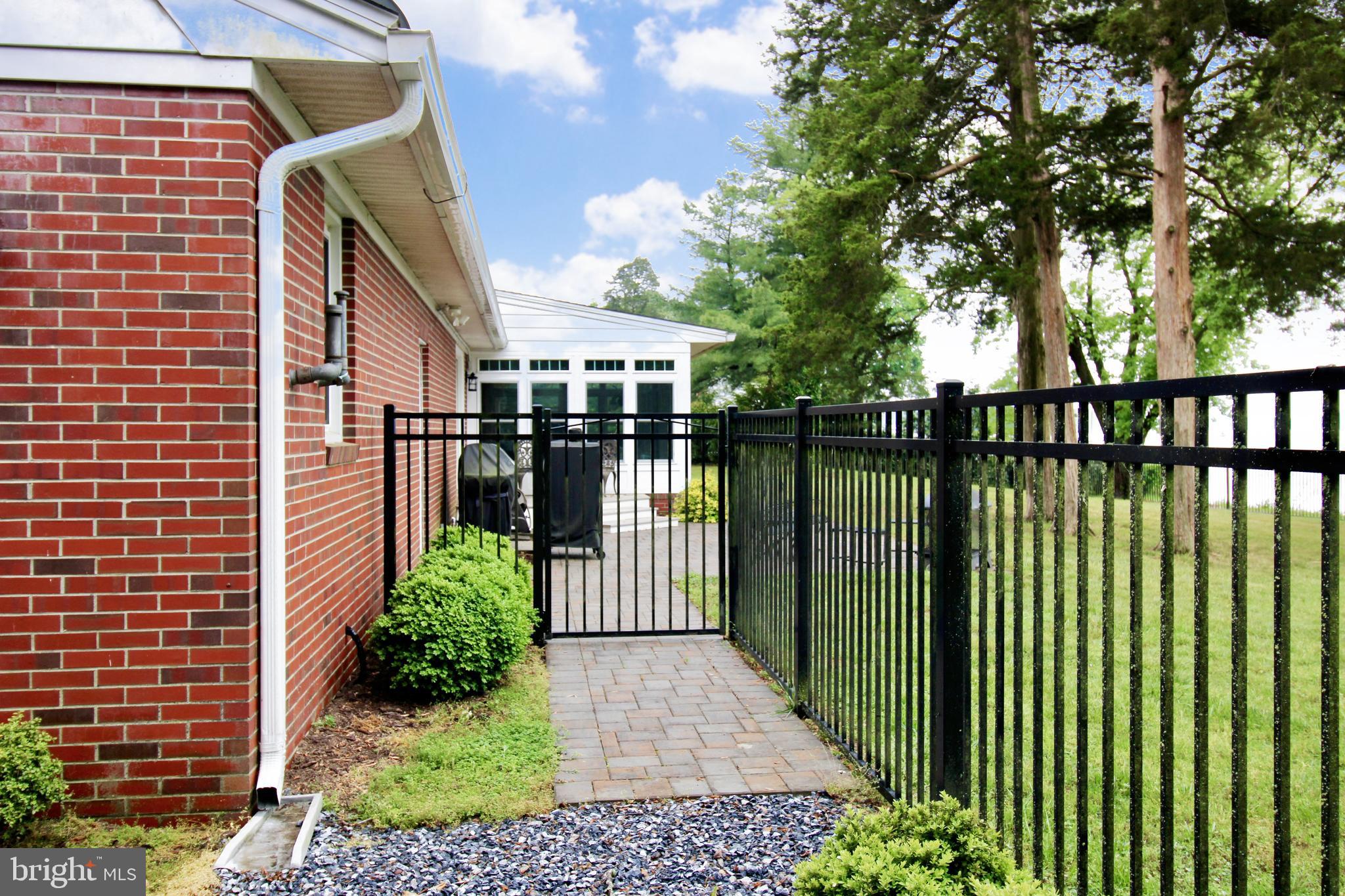 GILPINS POINT FARM - Residential